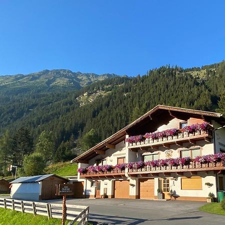 Haus Marita Apartman Sankt Leonhard im Pitztal Kültér fotó